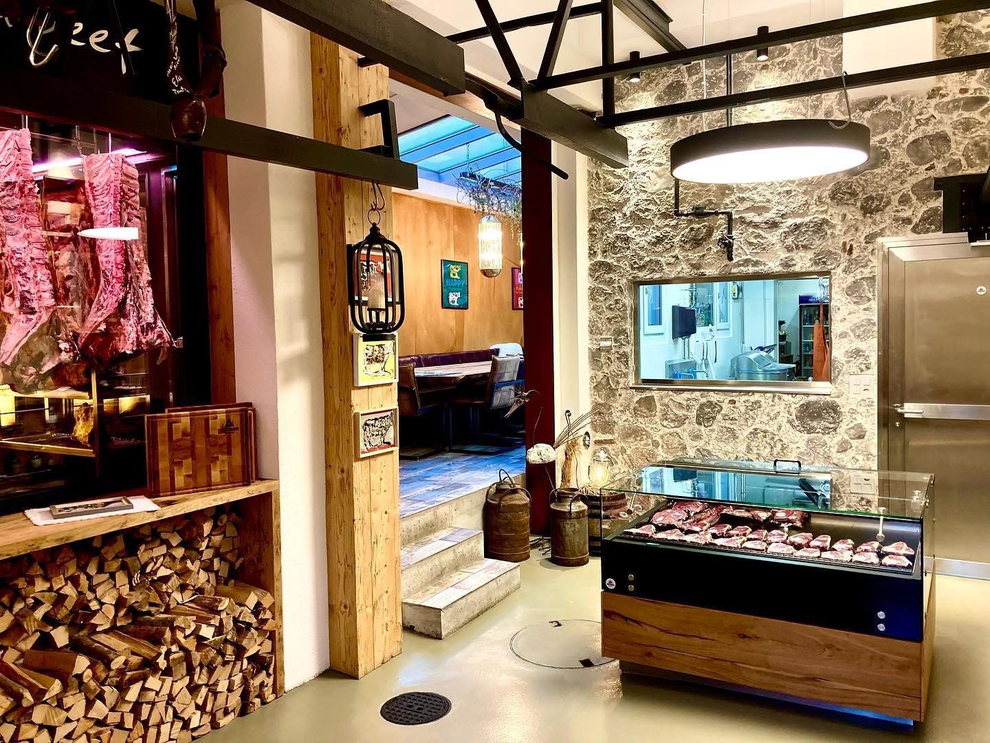 HM Metzgerei front.JPG